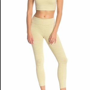 Outdoor Voices leggings